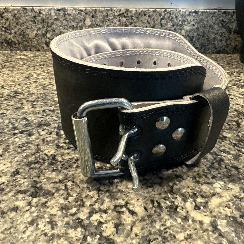 GOLD's GYM Leather Belt Strength Weight Power Lifting L/XL 34-42"